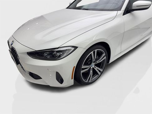 Used 2023 BMW 430i Coupe w/ Convenience Package image 16