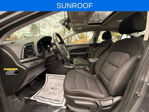 Used 2018 Hyundai Elantra Value Edition FWD image 2