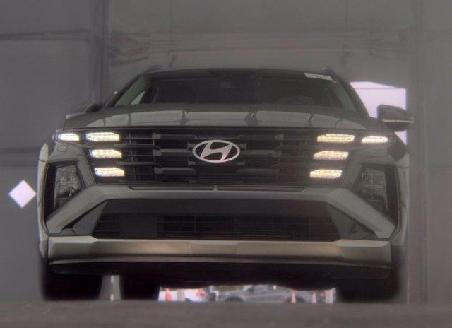 Certified 2025 Hyundai Tucson SEL FWD image 3