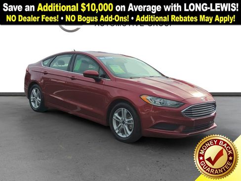 Used 2018 Ford Fusion SE w/ Fusion SE Technology Package image 10