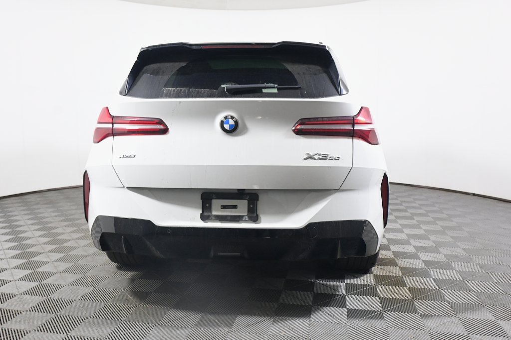 Certified 2025 BMW X3 xDrive30i w/ M Sport Package AWD/4WD image 6