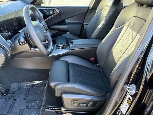 Used 2025 BMW X3 xDrive30i w/ Convenience Package image 23