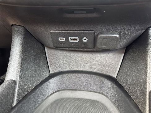 Used 2022 Chevrolet Malibu LS image 29