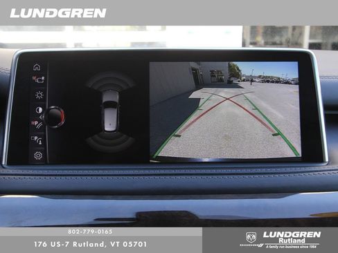 Used 2017 BMW X5 xDrive50i image 19