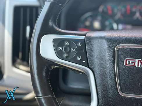 Used 2018 GMC Sierra 1500 SLT AWD/4WD image 32