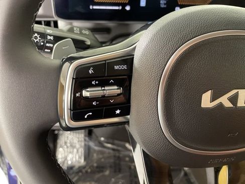 New 2026 Kia Carnival EX image 20