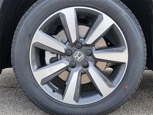 New 2025 Honda Pilot Touring image 11