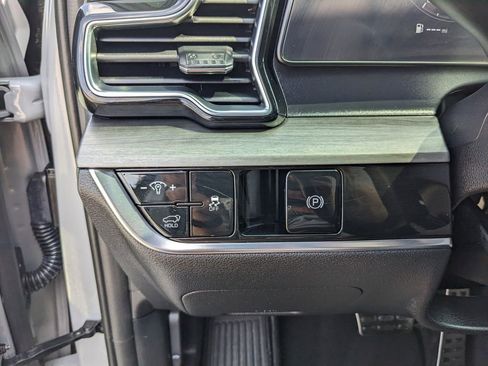 Certified 2025 Kia Sportage X-Pro Prestige image 30