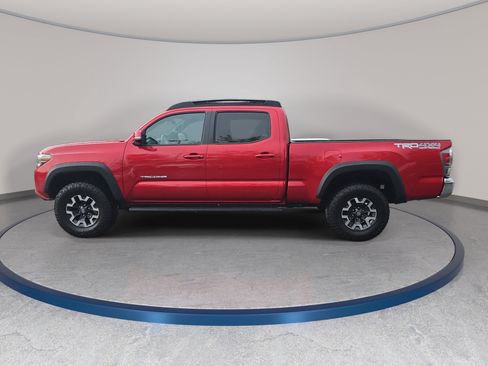 Used 2023 Toyota Tacoma TRD Off-Road AWD/4WD image 8