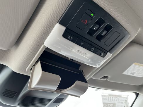 New 2026 Nissan Rogue Platinum image 32