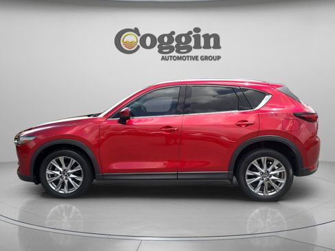 Used 2019 MAZDA CX-5 Grand Touring w/ GT Premium Package FWD image 3
