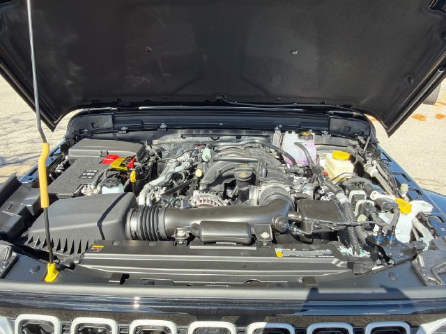 New 2027 Jeep Wrangler Unlimited Sahara AWD/4WD image 29
