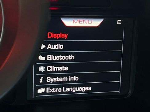 Used 2021 Ferrari F8 Tributo image 27