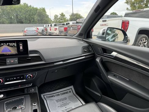 Used 2018 Audi SQ5 Premium Plus w/ S Sport Package AWD/4WD image 21
