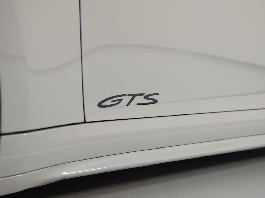 Certified 2022 Porsche 911 Carrera GTS RWD image 48