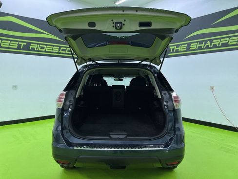 Used 2016 Nissan Rogue SV AWD/4WD image 9