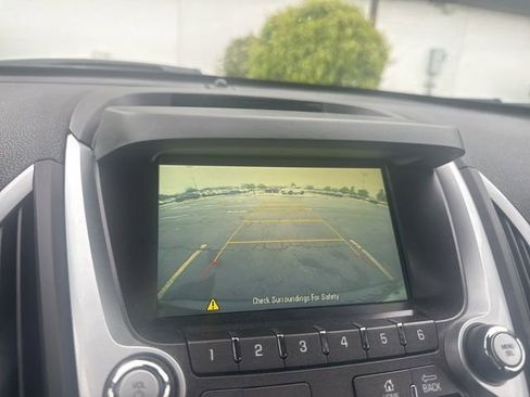 Used 2017 GMC Terrain SLT w/ Open Road Package AWD/4WD image 3