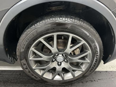 Used 2019 Buick Encore Sport Touring AWD/4WD image 8