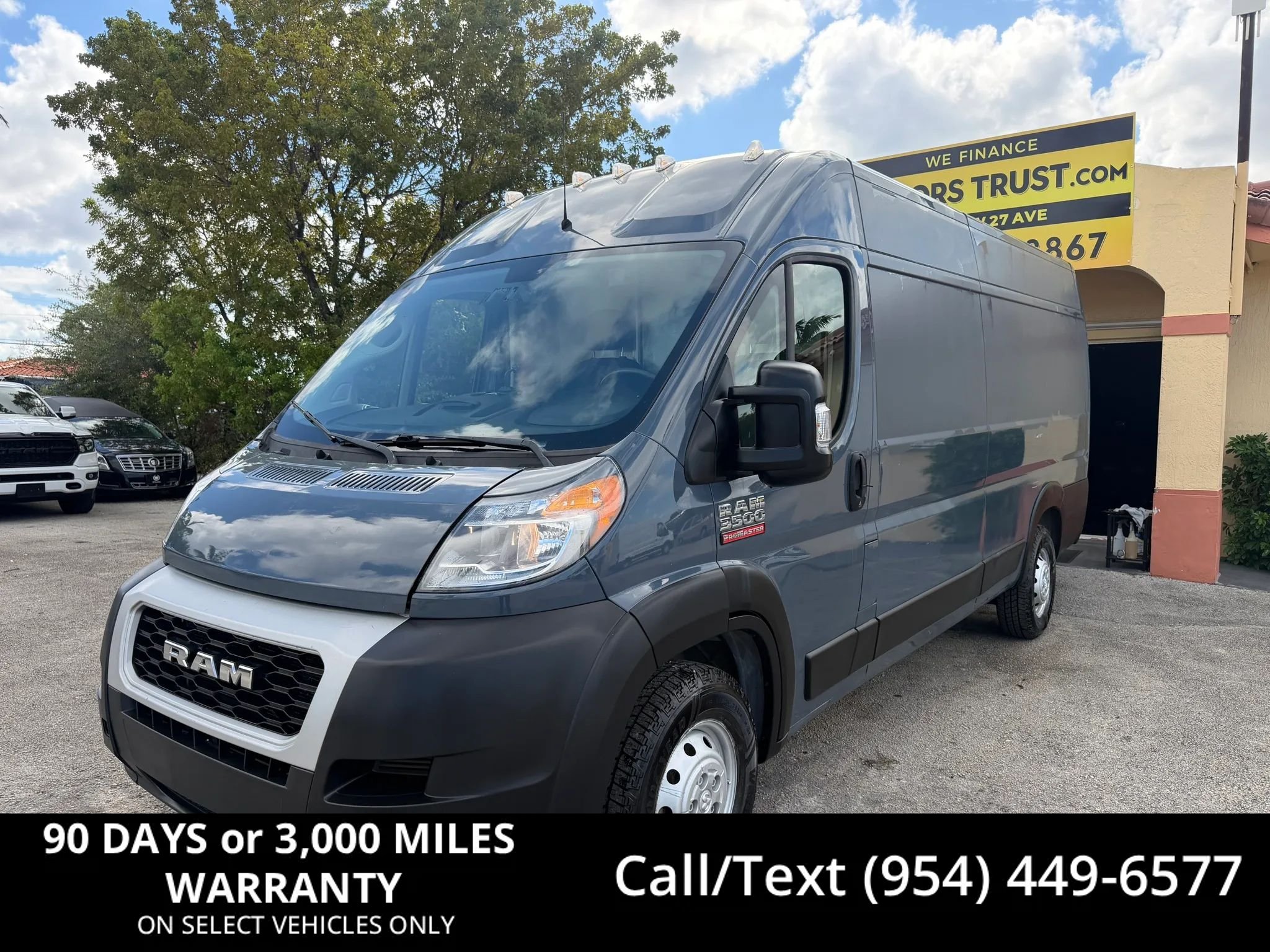 Used 2020 RAM ProMaster 3500 FWD image 1