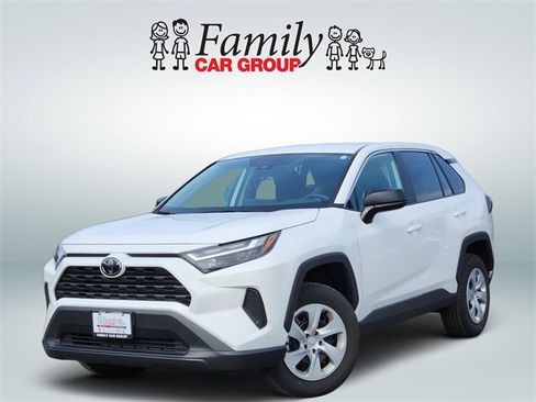 Certified 2025 Toyota RAV4 LE image 1