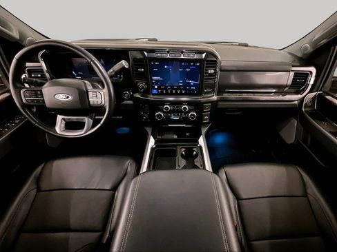 Used 2024 Ford F250 Lariat w/ Lariat Ultimate Package AWD/4WD image 14