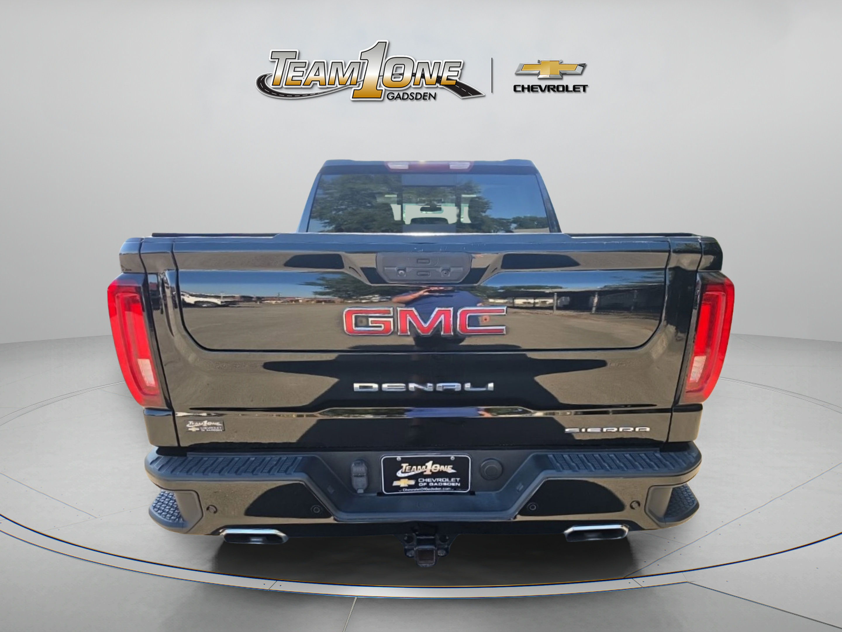 Used 2022 GMC Sierra 1500 Denali w/ Denali Premium Package AWD/4WD image 6