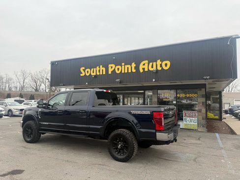 Used 2022 Ford F250 Lariat w/ Tremor Off-Road Package image 9