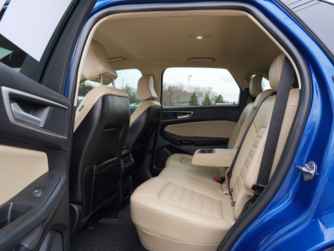 Used 2024 Ford Edge SEL w/ Convenience Package image 22