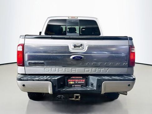 Used 2014 Ford F250 Platinum w/ Platinum Package image 7