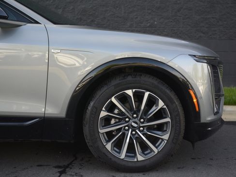 Used 2025 Cadillac Lyriq Sport w/ LPO, Floor Liner Package image 41