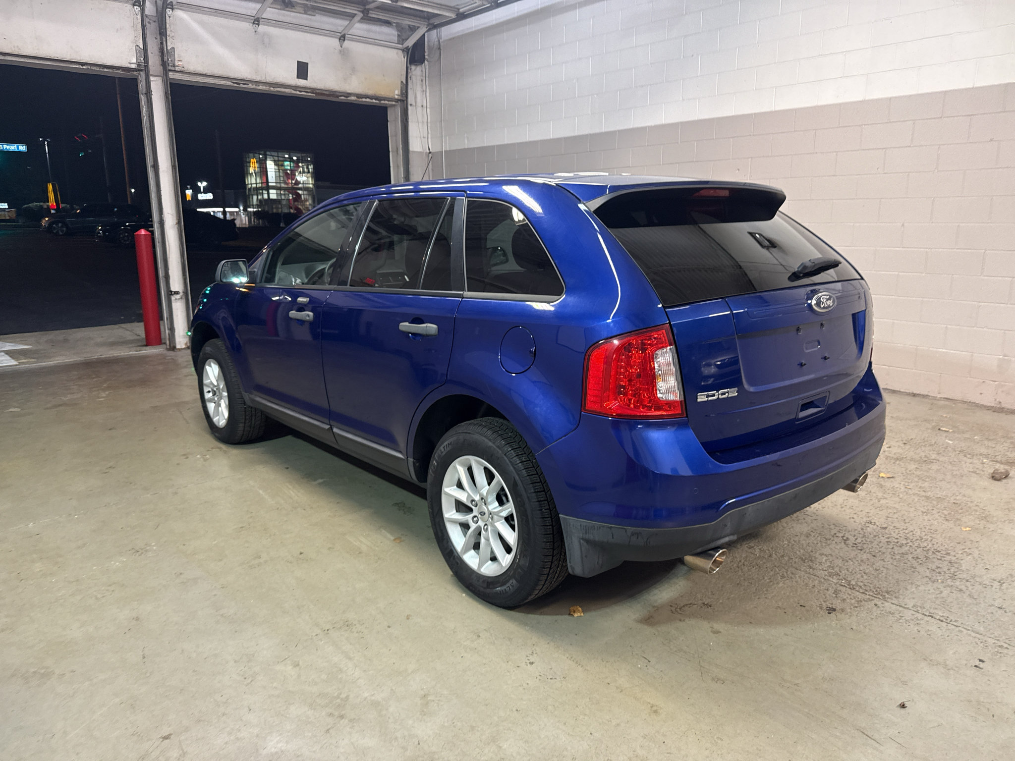 Used 2013 Ford Edge SE FWD image 5