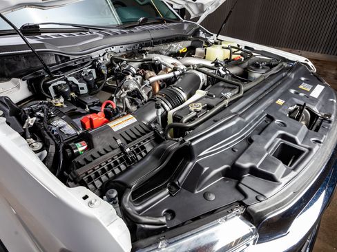 Used 2021 Ford F250 Lariat w/ Lariat Ultimate Package image 40