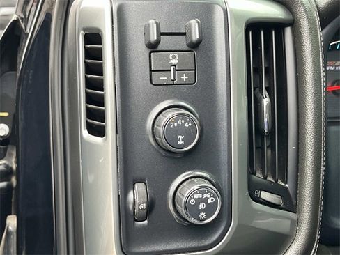 Used 2018 Chevrolet Silverado 2500 LTZ w/ Duramax Plus Package image 29
