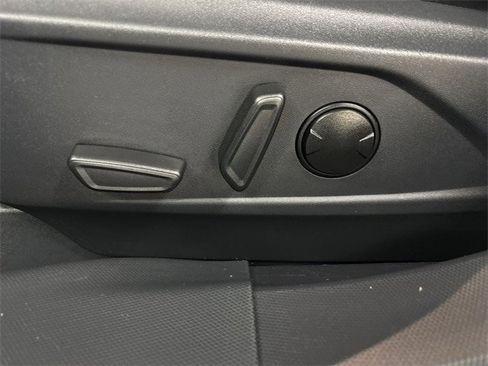 Certified 2024 Ford Mustang Mach-E Select image 4