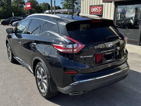 Used 2017 Nissan Murano AWD image 4