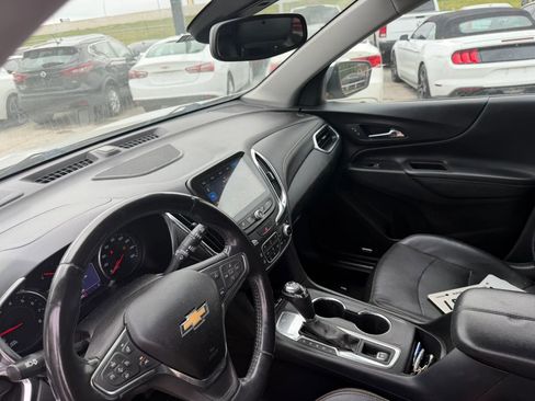 Used 2019 Chevrolet Equinox Premier FWD image 9