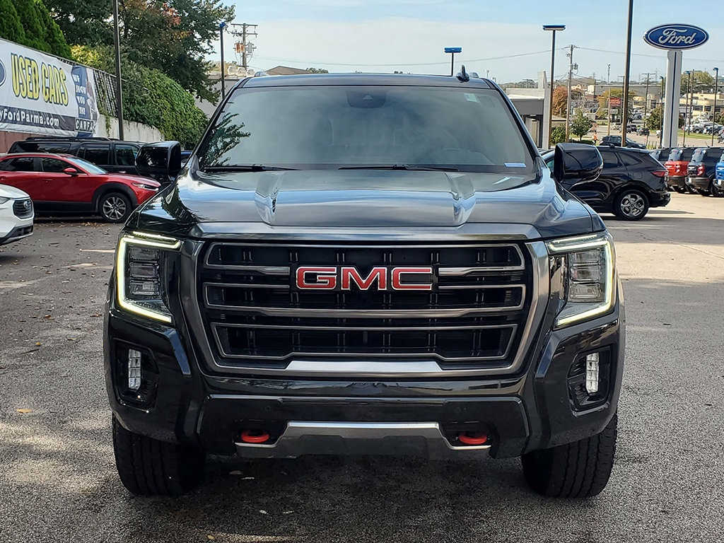 Used 2023 GMC Yukon AT4 w/ LPO, Floor Liner Package AWD/4WD image 2