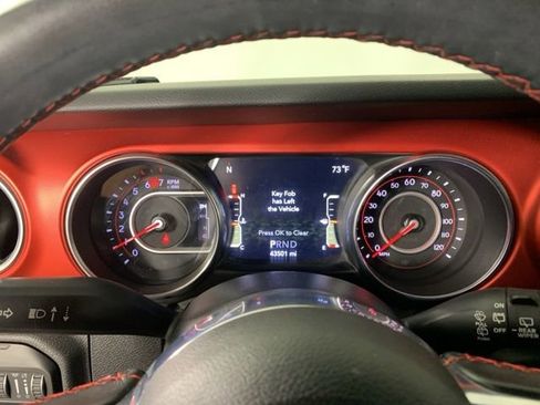 Used 2020 Jeep Wrangler Rubicon w/ LED Lighting Group AWD/4WD image 16