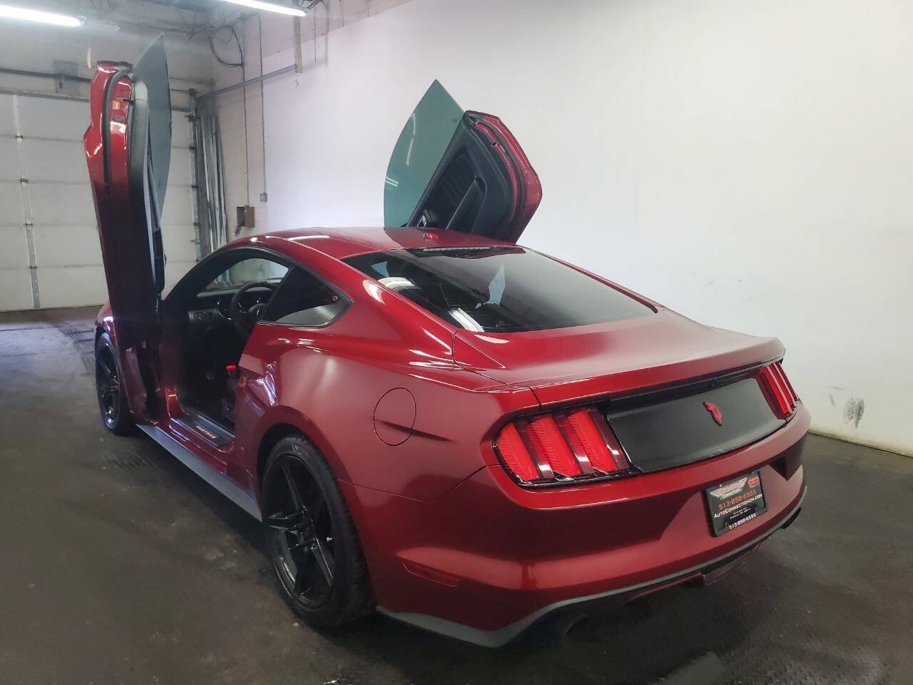 Used 2015 Ford Mustang GT Premium w/ GT Performance Package RWD image 5