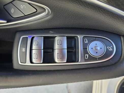 Used 2019 Mercedes-Benz S 560 4MATIC Sedan image 18