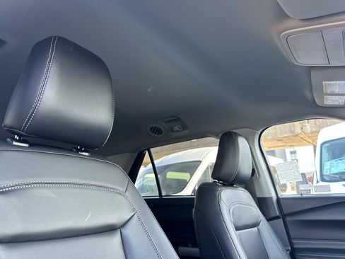 Certified 2023 Ford Explorer XLT w/ Equipment Group 202A RWD image 20