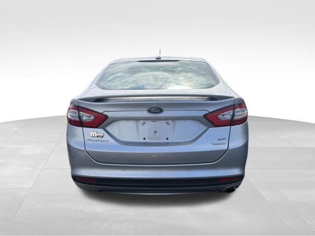 Used 2014 Ford Fusion SE w/ Equipment Group 202A FWD image 5