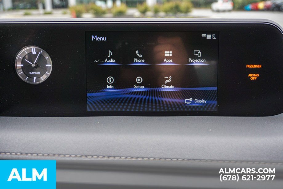 Used 2020 Lexus UX 200 w/ Accessory Package 2 FWD image 33