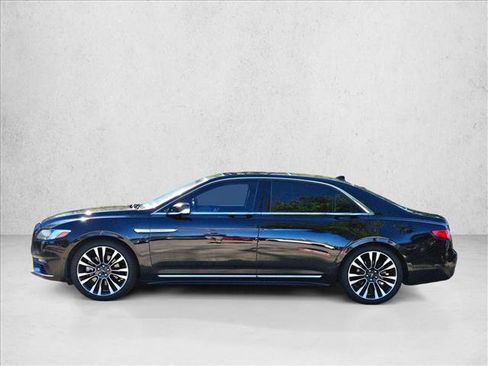 Used 2020 Lincoln Continental Reserve w/ Luxury Package image 8