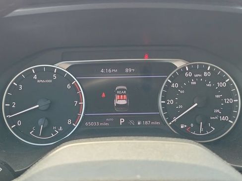 Used 2025 Nissan Rogue SV AWD/4WD image 27