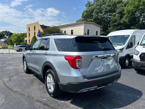 Certified 2023 Ford Explorer XLT w/ Equipment Group 202A AWD/4WD image 13
