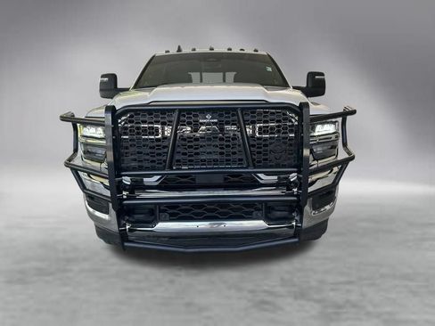 Used 2025 RAM 3500 Tradesman AWD/4WD image 13