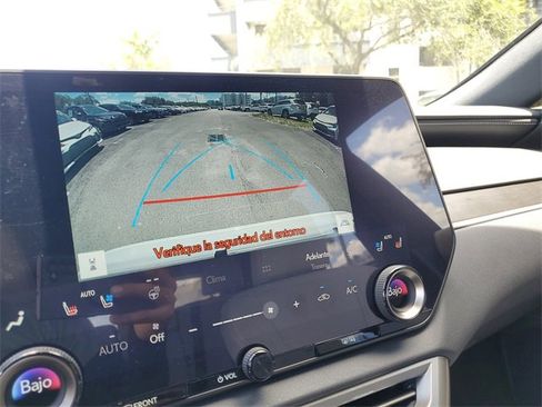 Used 2023 Lexus RX 350 Premium image 25