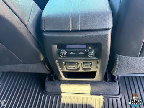 Used 2021 Chevrolet Traverse RS image 13