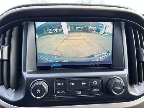 Used 2018 Chevrolet Colorado Z71 image 14